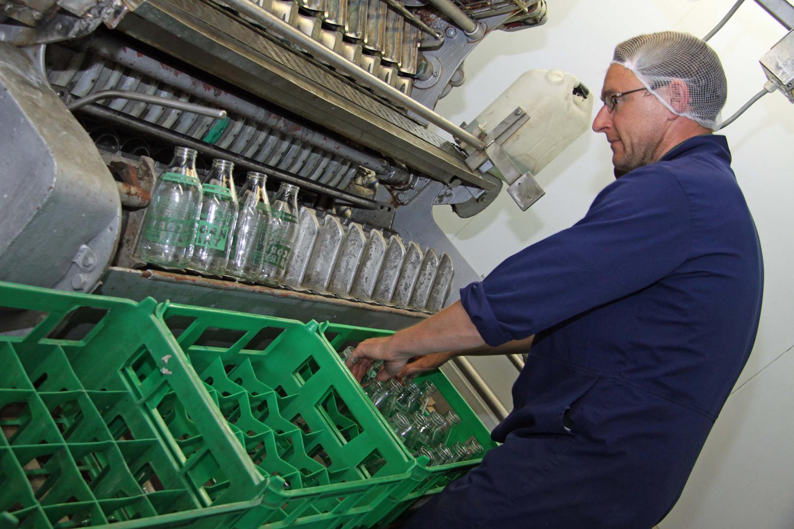 Customers call for the return of glass milk bottles