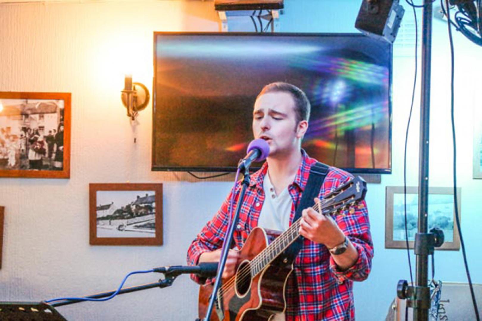 Sam tunes up for resumption of popular Acoustic Cafe sessions