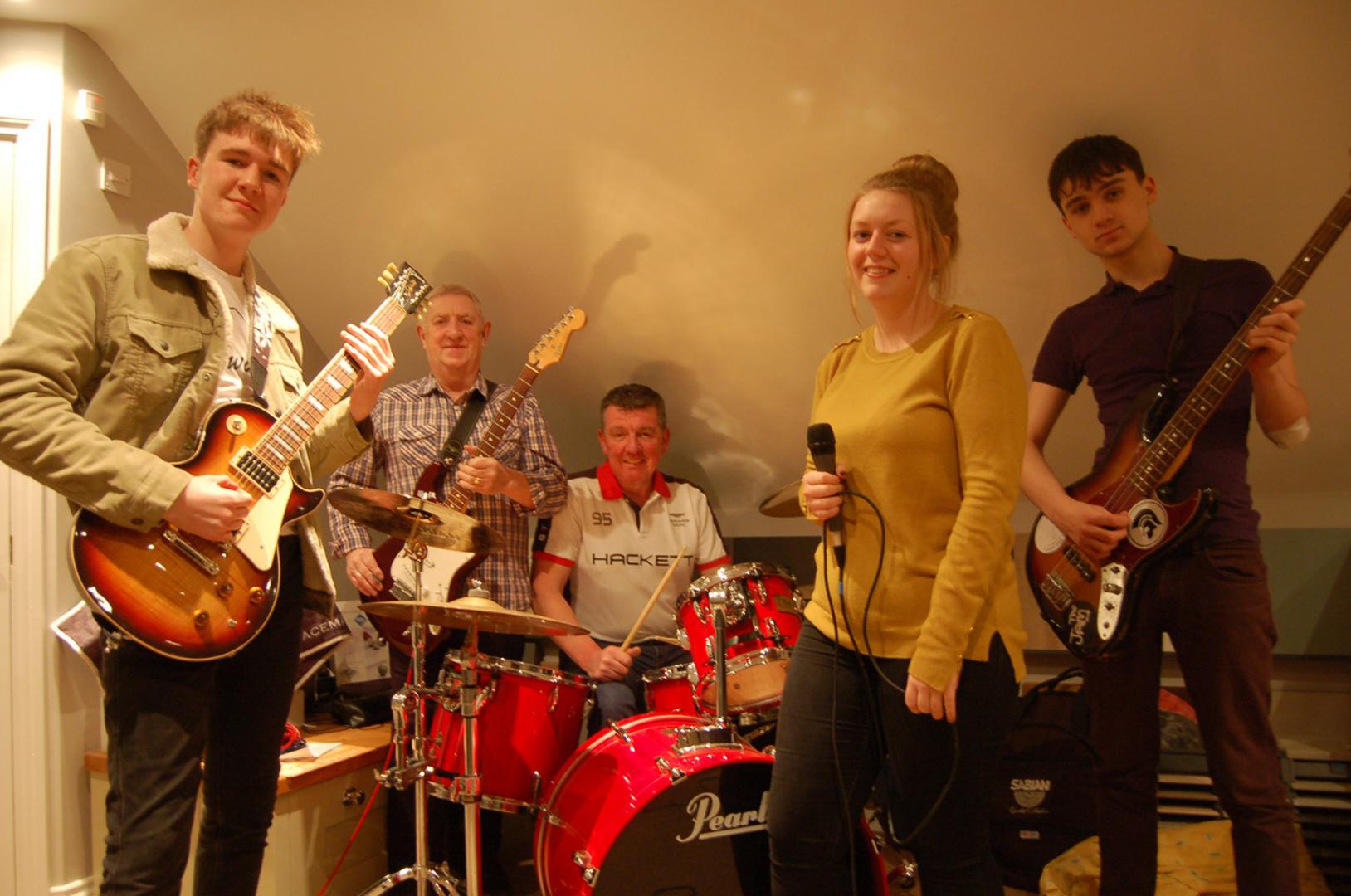 Popular band will rock rugby club to raise cash