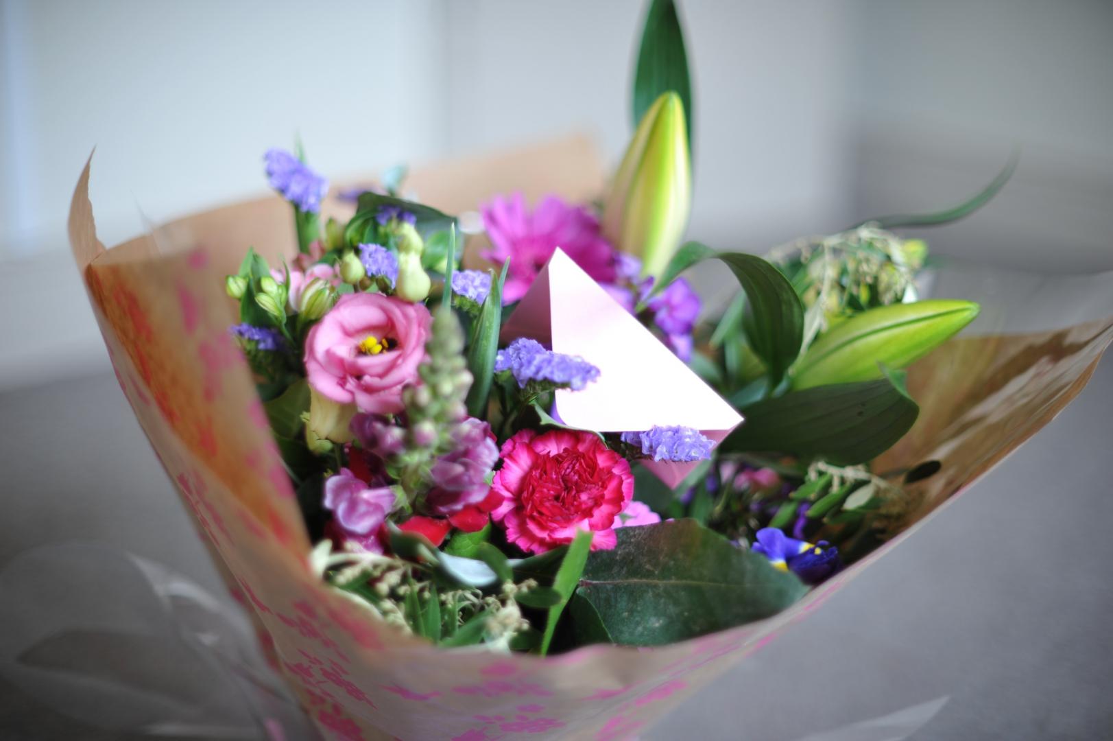 Florist looks on the bright side after 48 wedding bookings are postponed