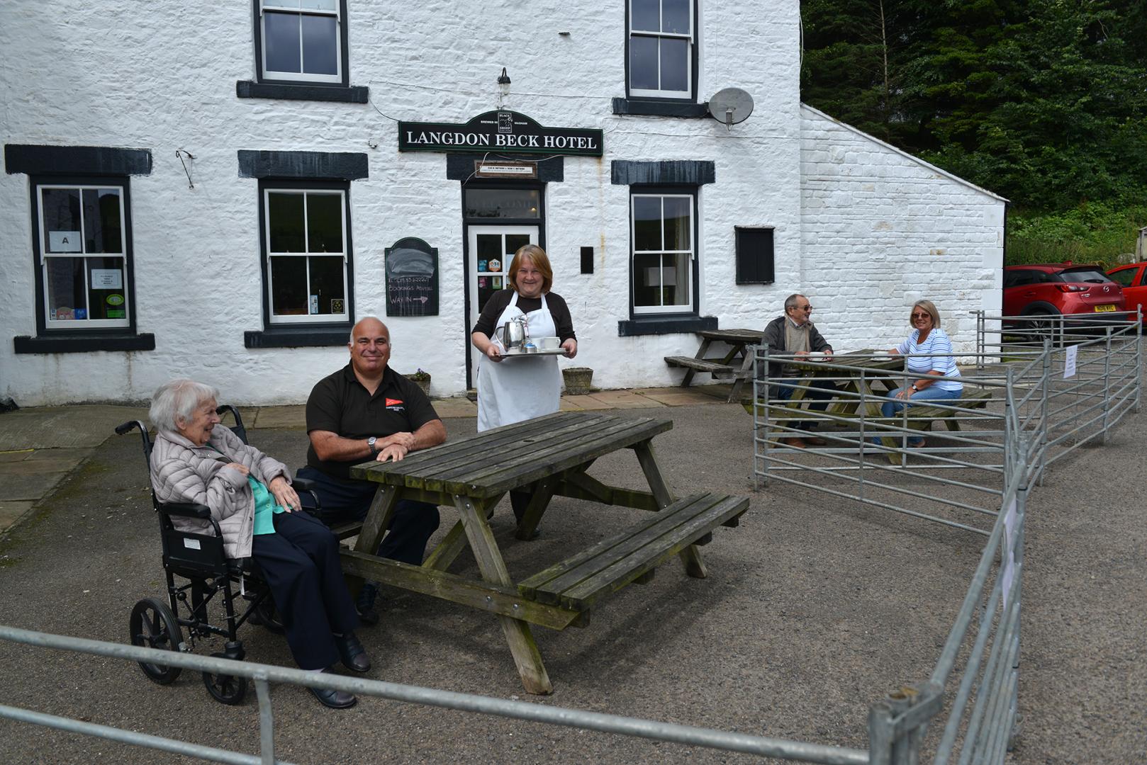 Flocking to the pub… Sheep pens help pub-goers socially distance in upper Teesdale
