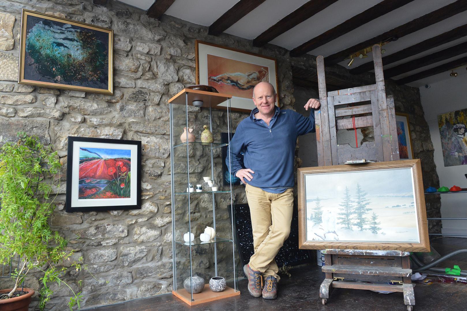 Ex-estate manager’s new gallery will put artists in the picture