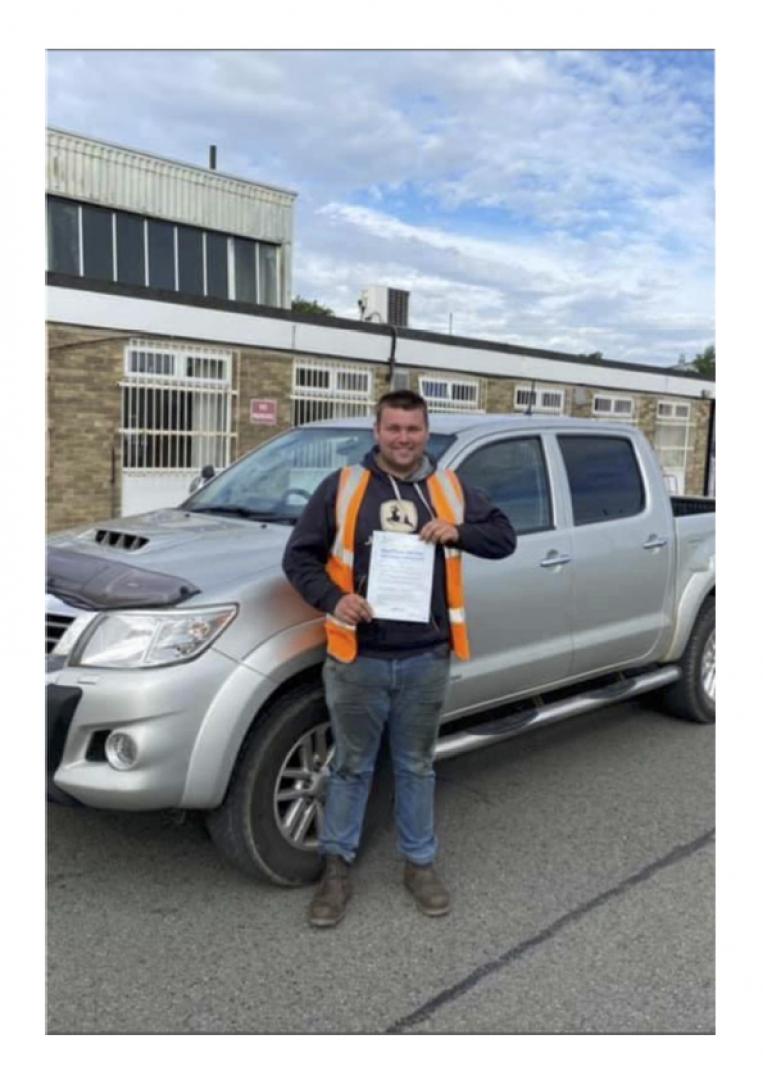 Trainees on the road to success thanks to Utass driving project